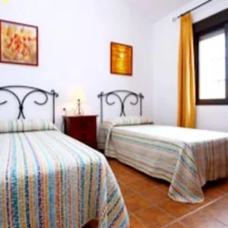 Casa Pinar 2 Familias O Parejas Holiday home